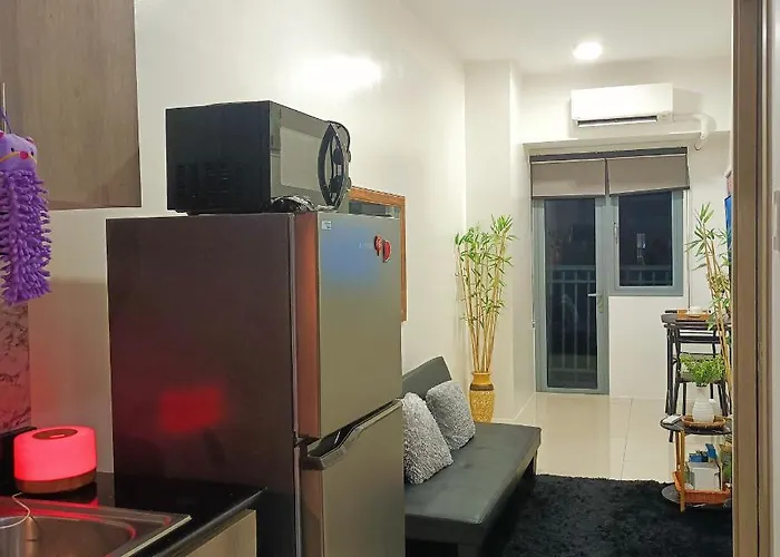 Aparthotel 1br Condotel With Balcony At Edsa Manila