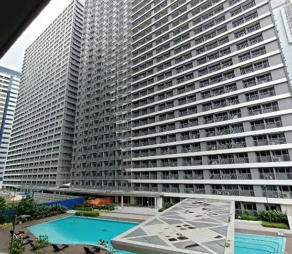 Aparthotel 1br Condotel With Balcony At Edsa Manila